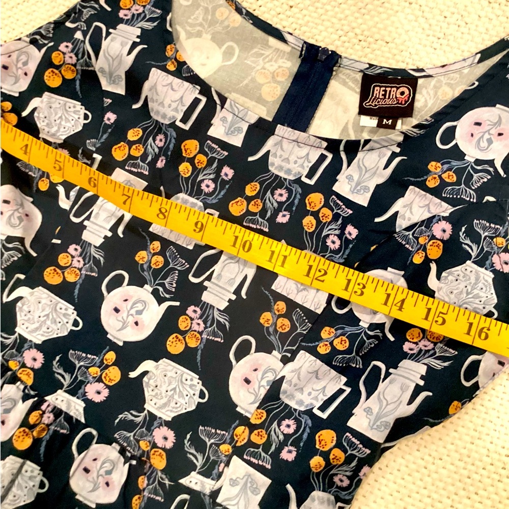 Retro Style MIDI Dress